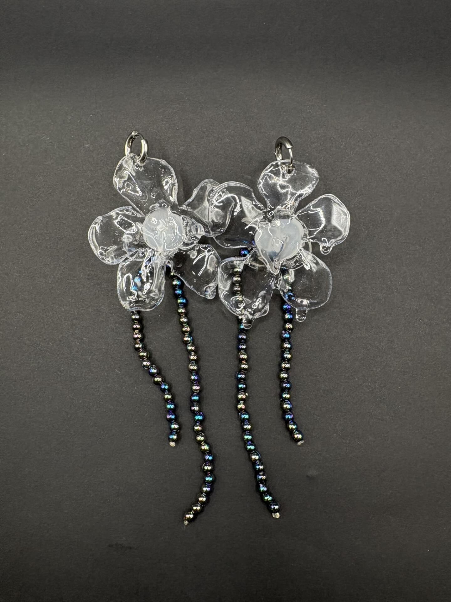 Pendientes Saturnight