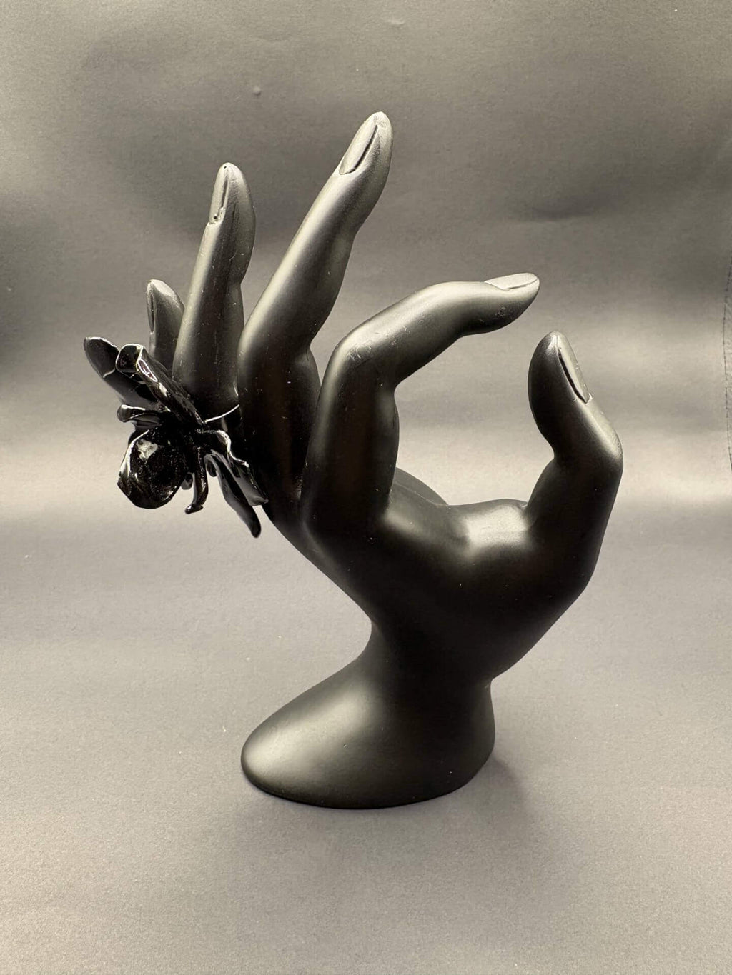 Anillo Magnolia Negro