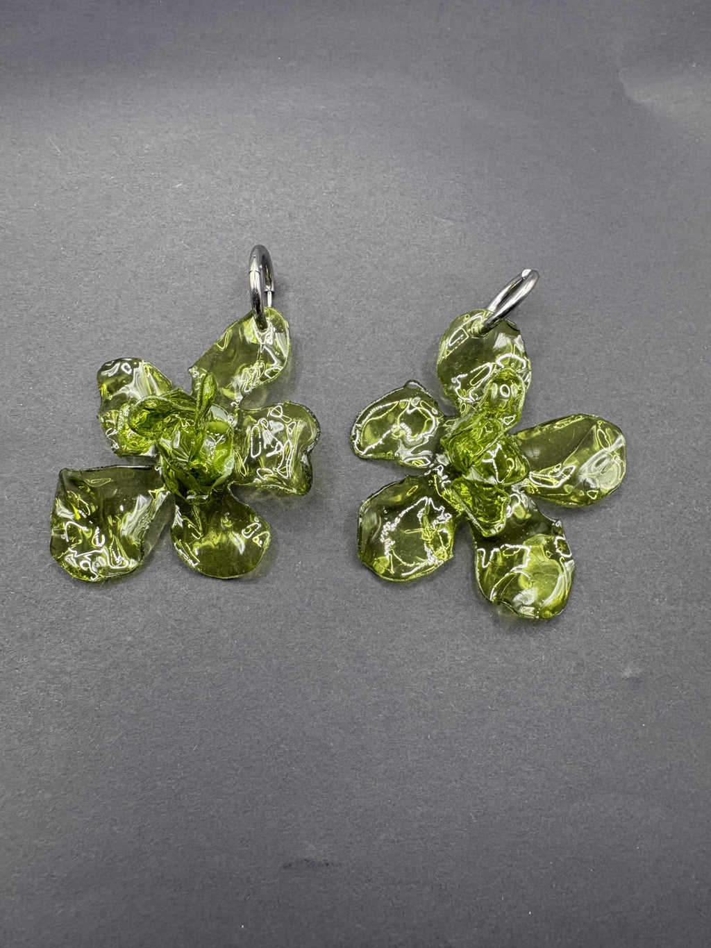 Pendientes Magnolia Verde Oliva