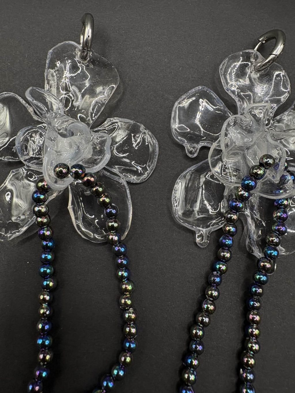 Pendientes Saturnight