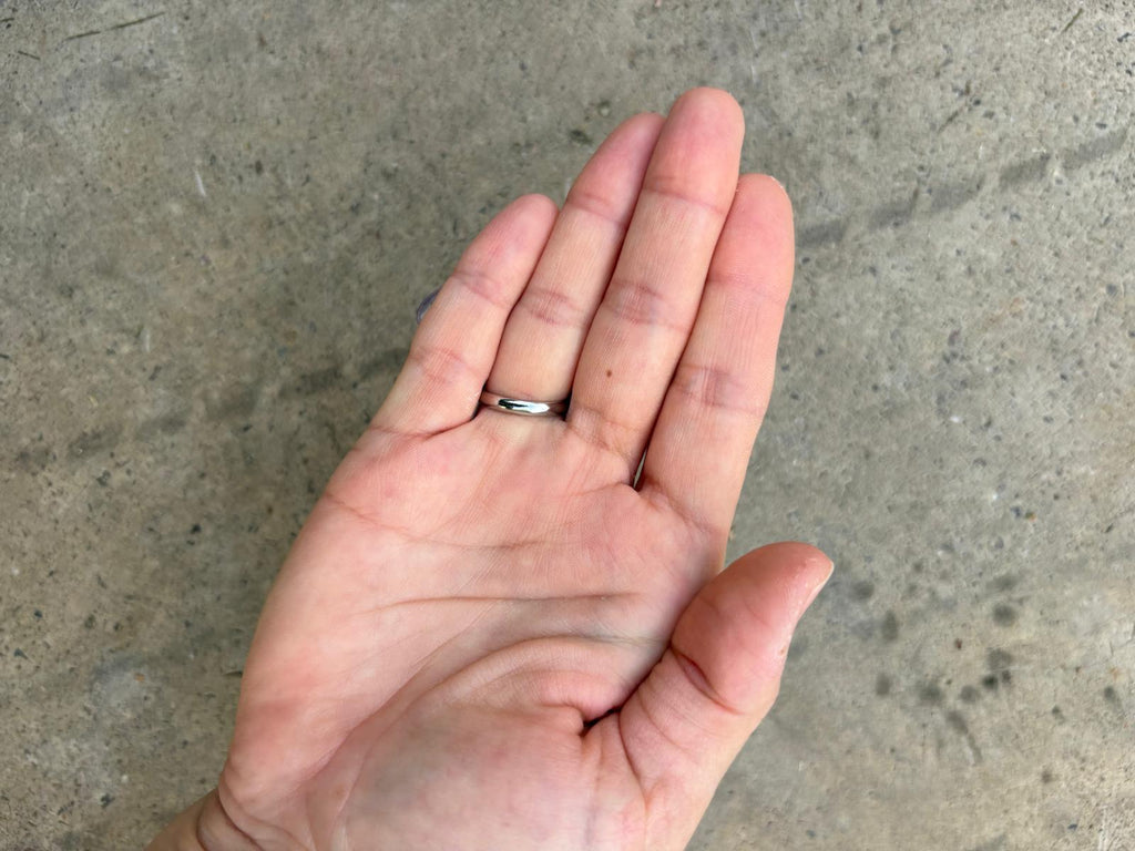 Anillo Flor Grande Lila