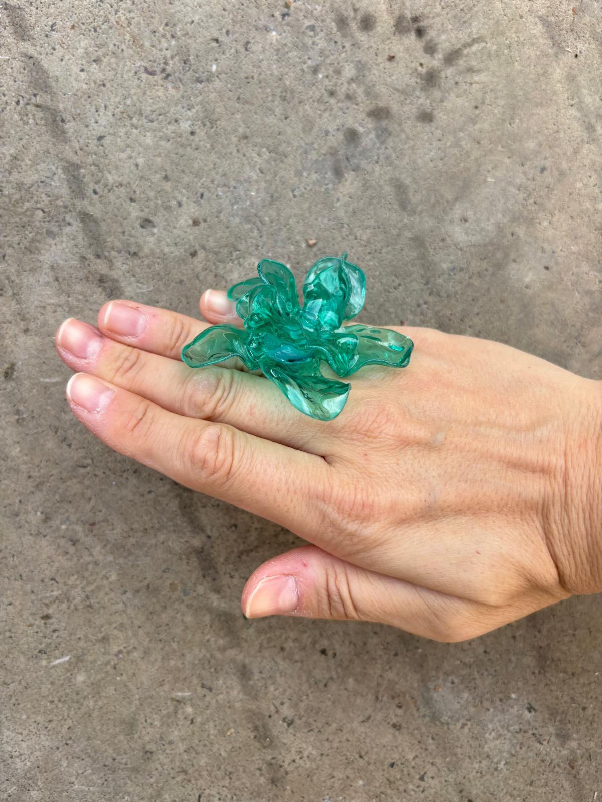 Anillo Flor grande Aguamarina