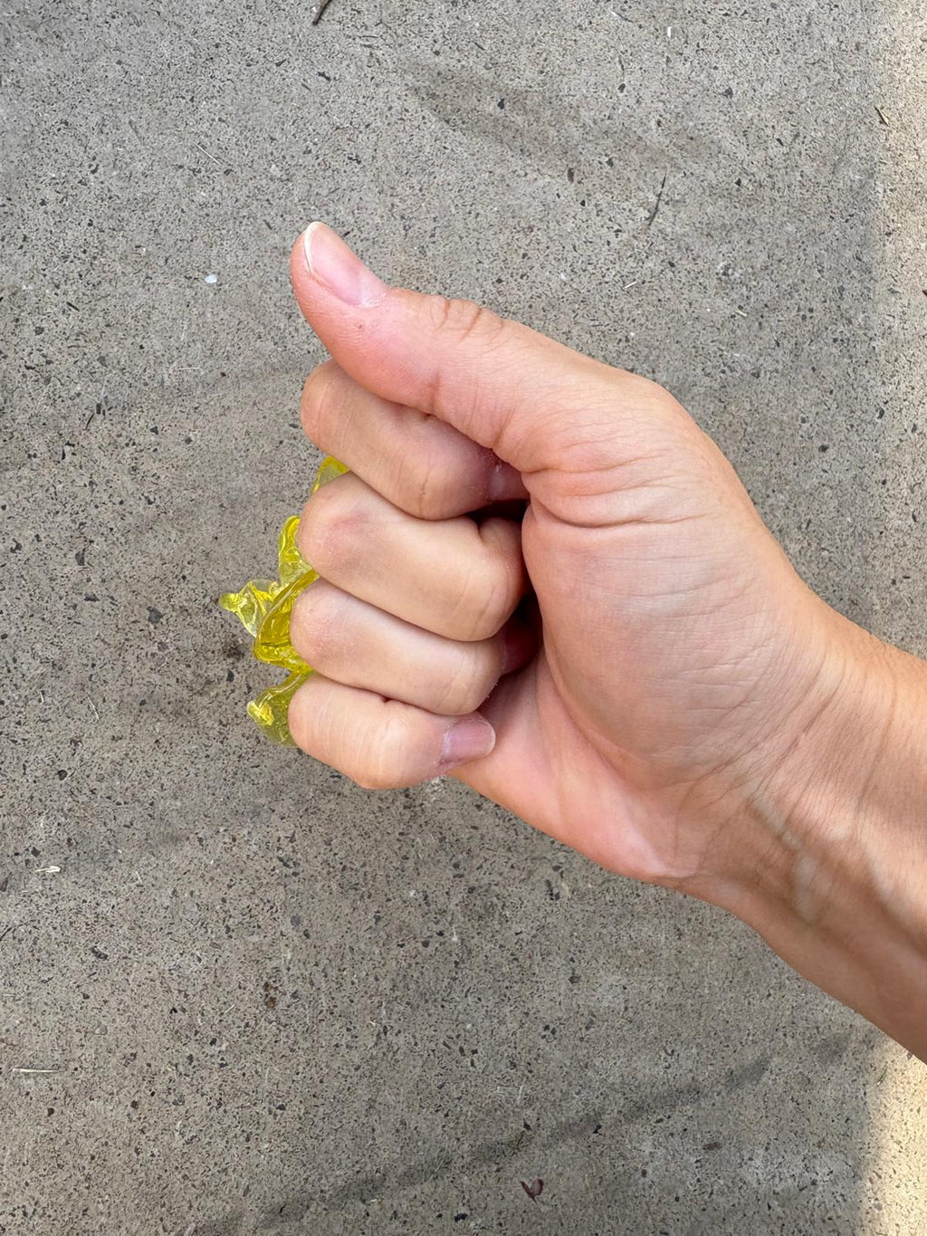 Anillo Flor grande Amarillo