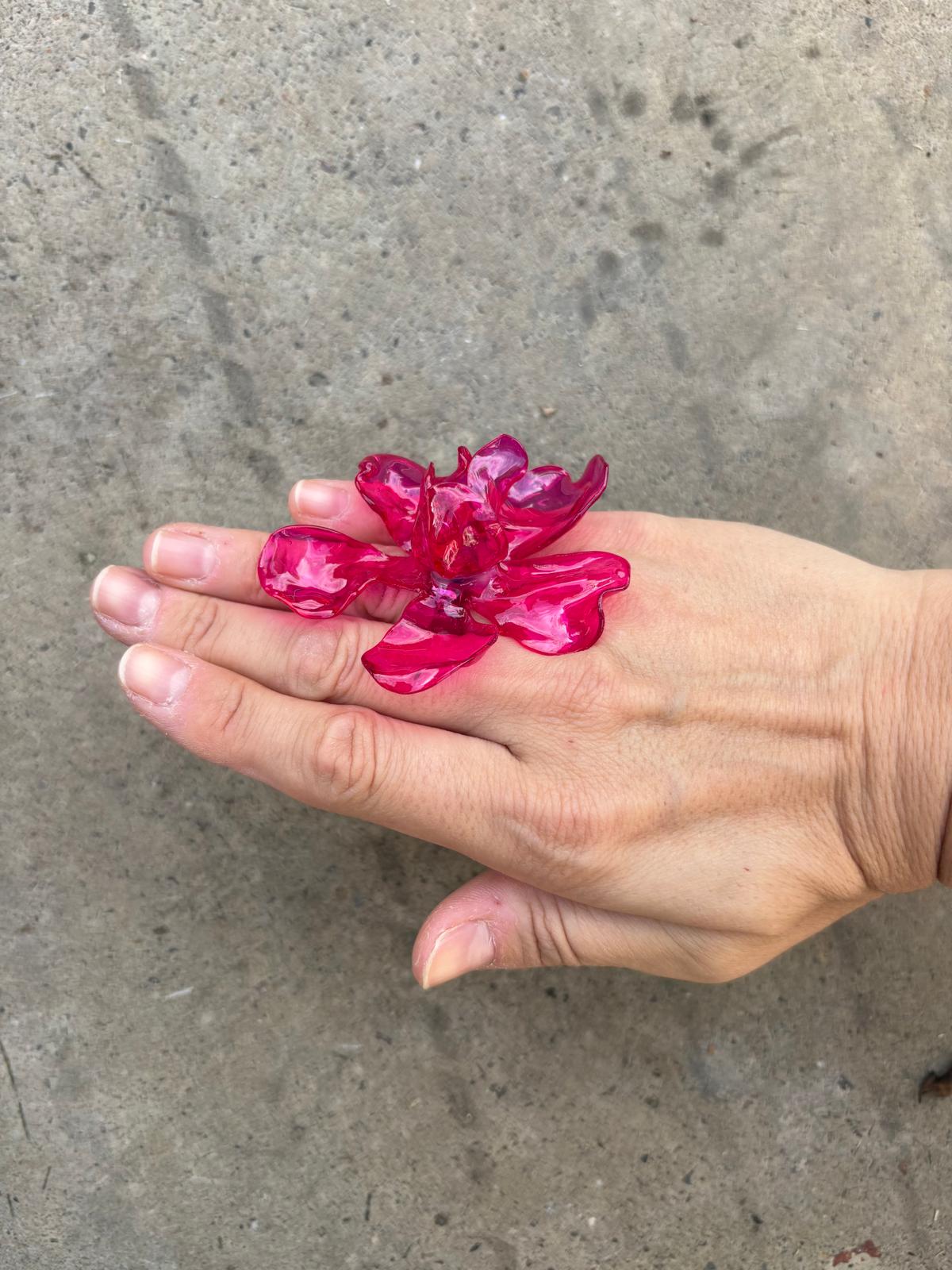 Anillo flor fucsia