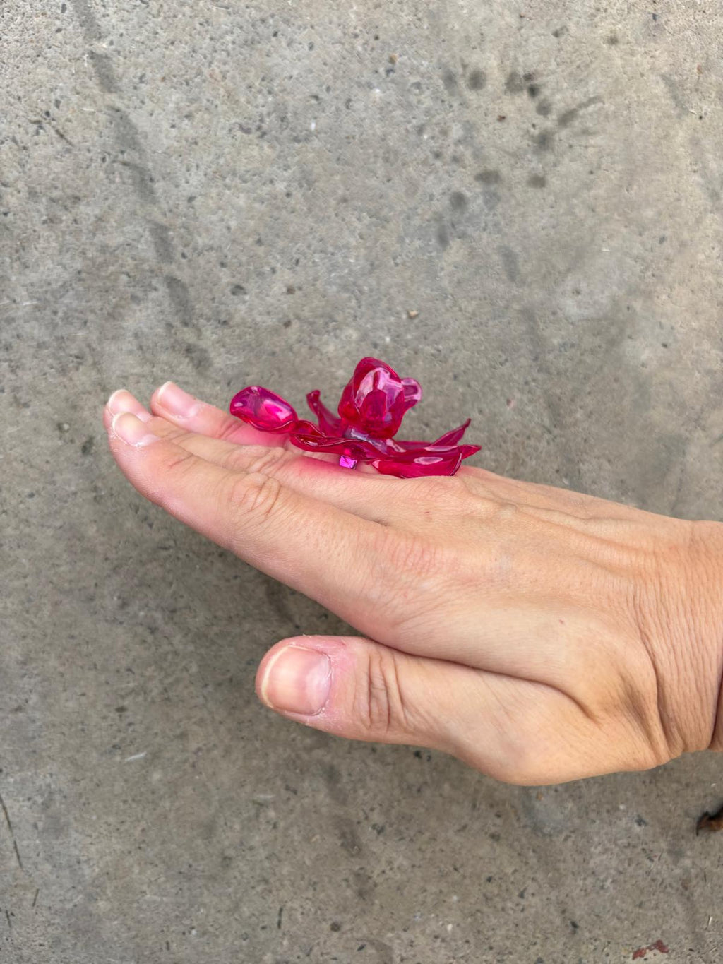 Anillo flor fucsia