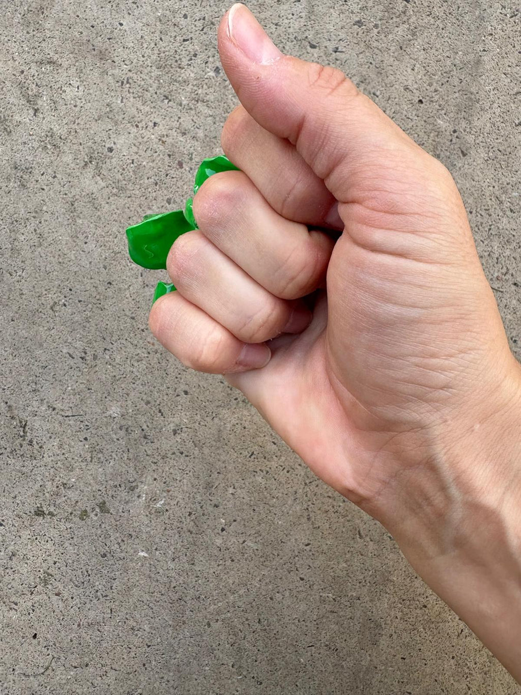 Anillo flor grande verde