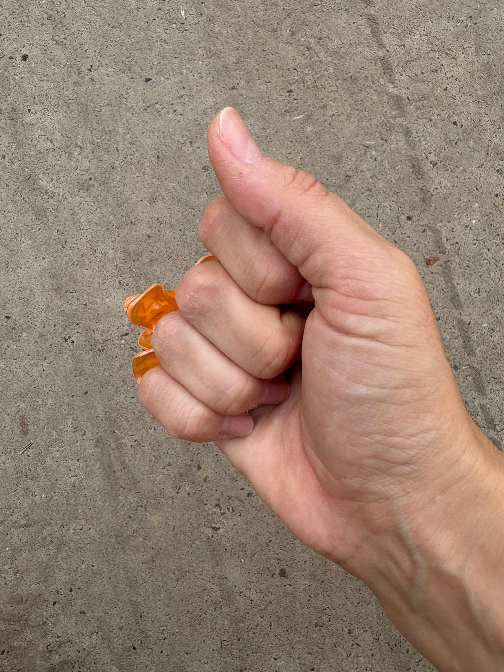 Anillo flor naranja