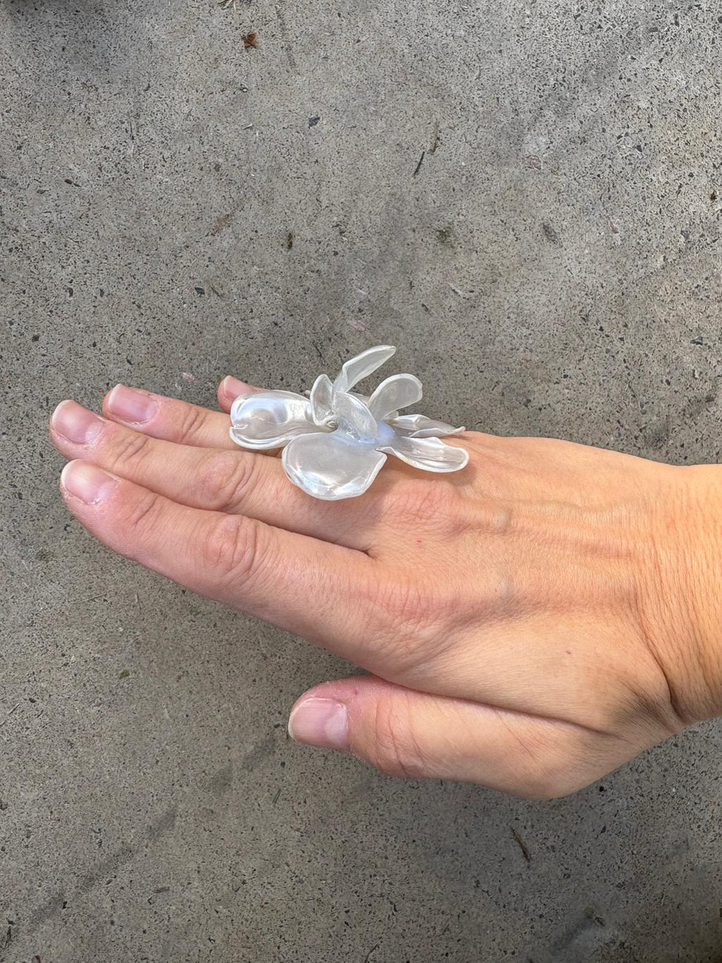 Anillo original color perla