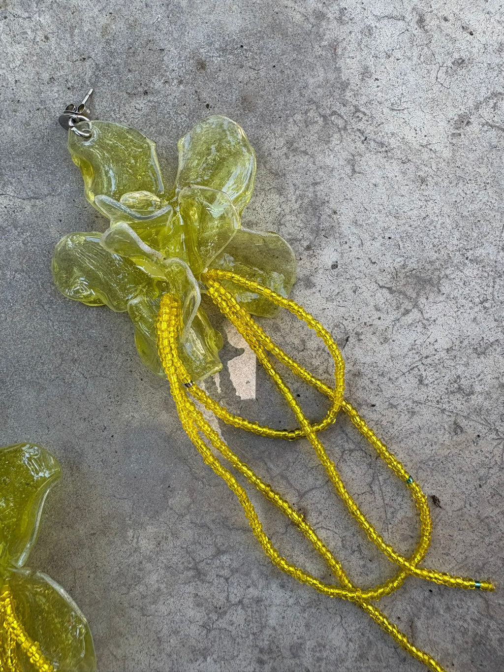 Pendientes flor amarillo