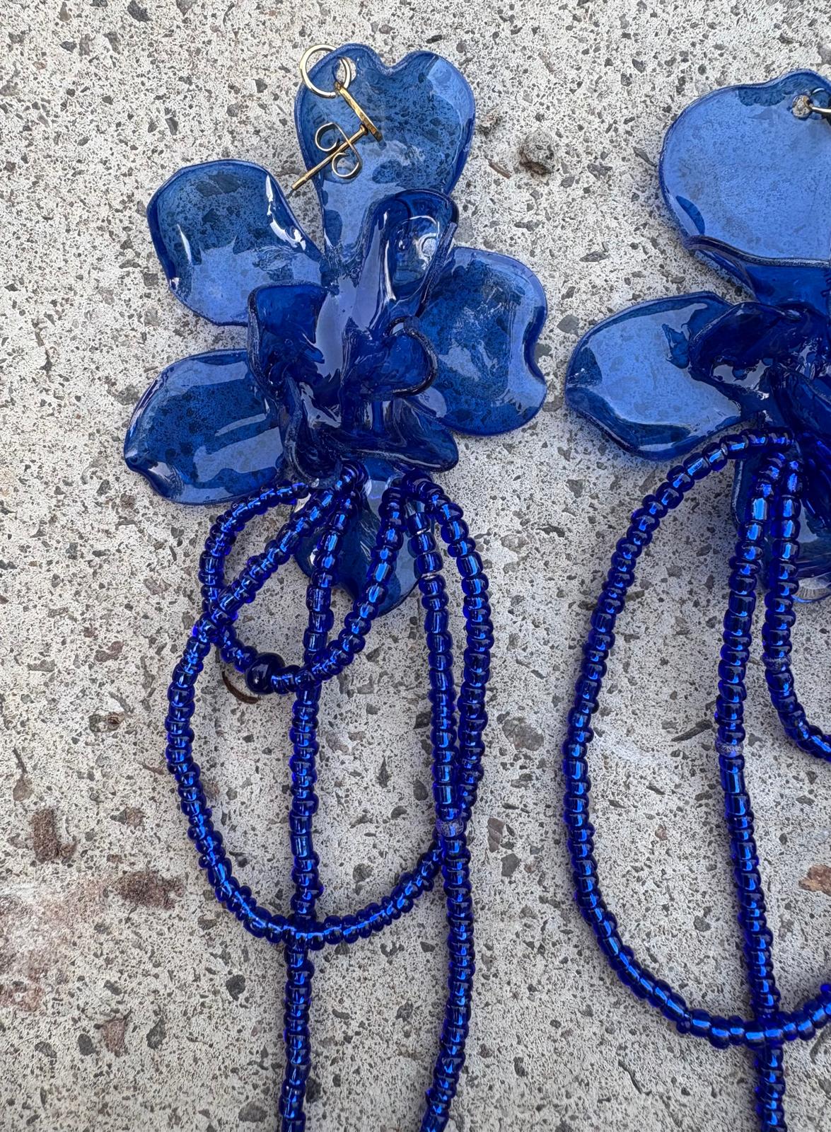 Pendientes_flor_azul marino