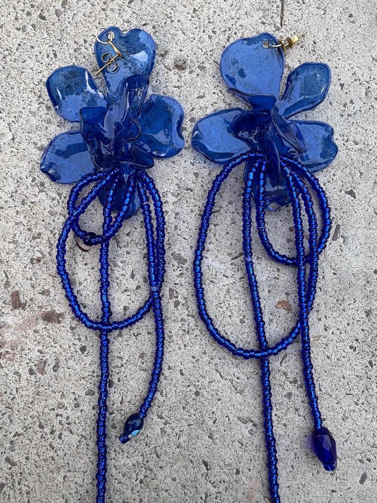 Pendientes_flor_azul marino