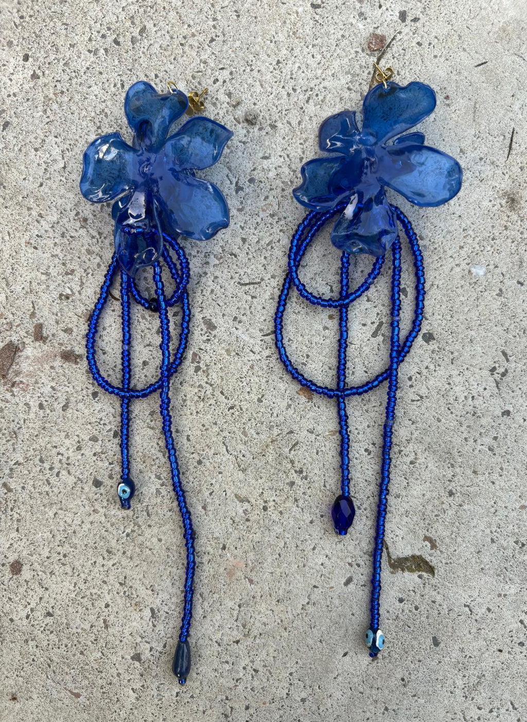 Pendientes_flor_azul marino