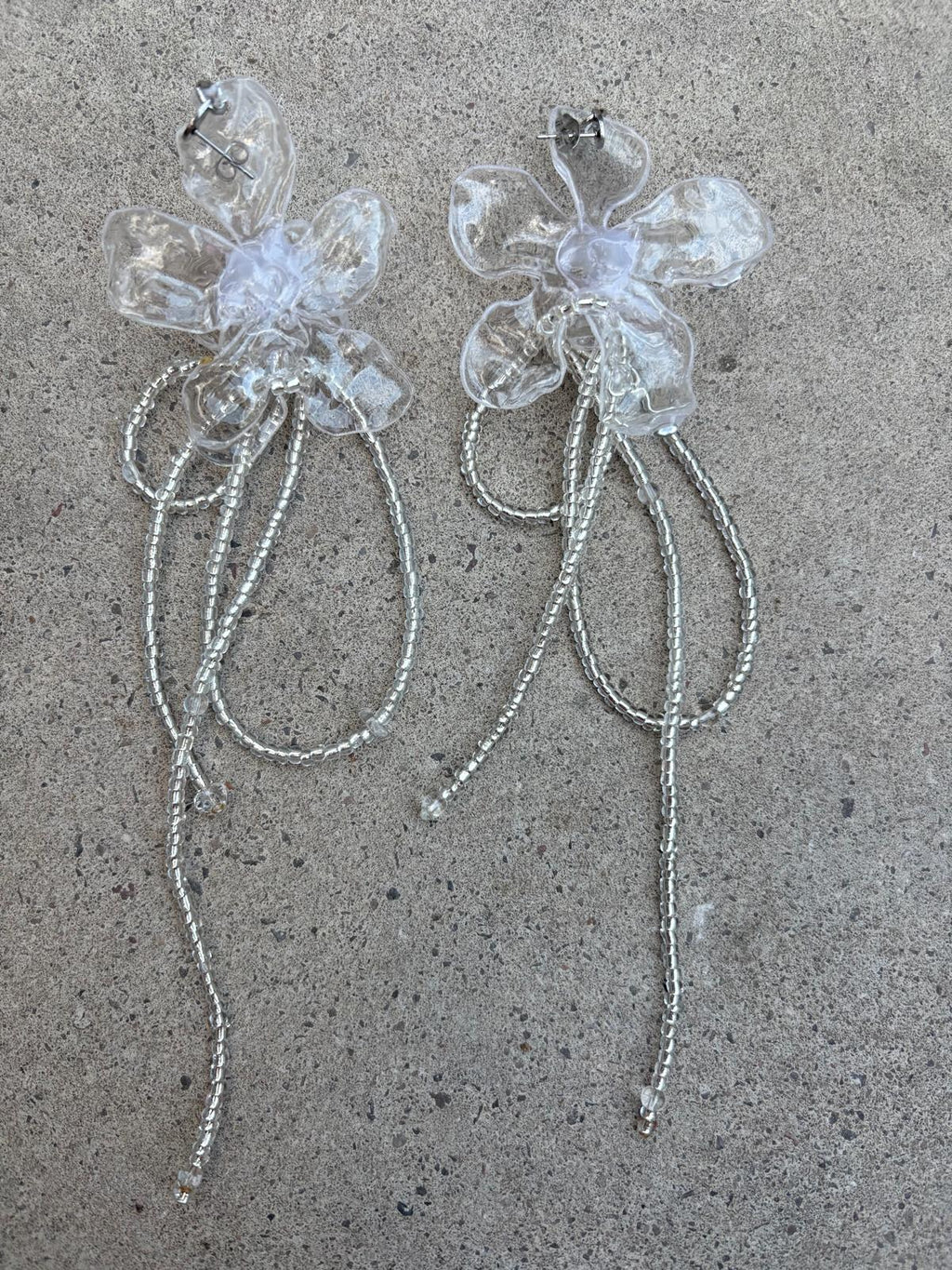 Pendientes_flor_transparente