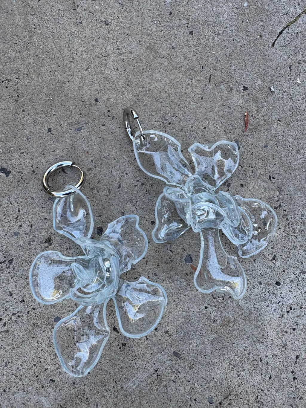 Pendientes flor transparente grandes