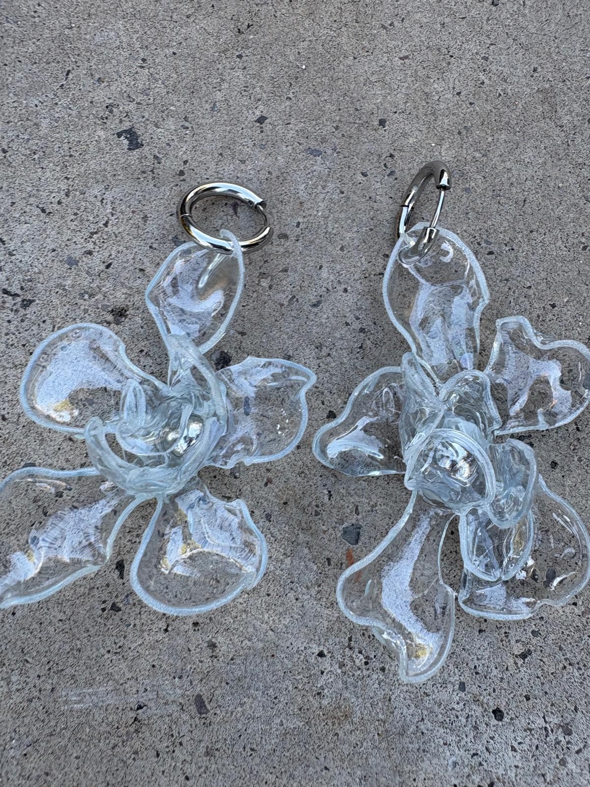 Pendientes flor transparente grandes
