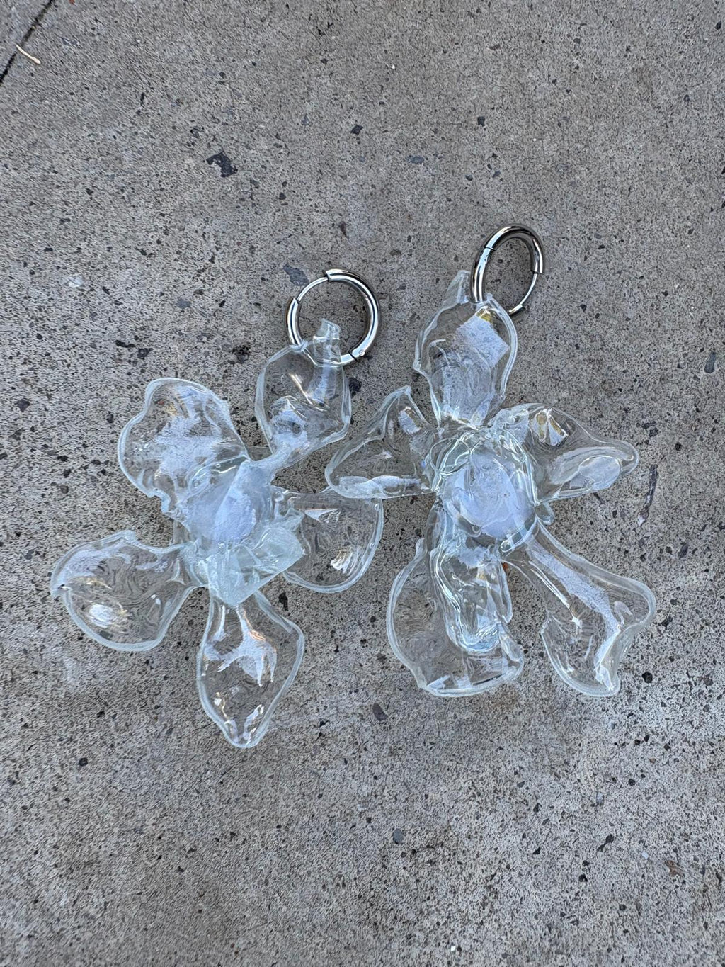 Pendientes flor transparente grandes