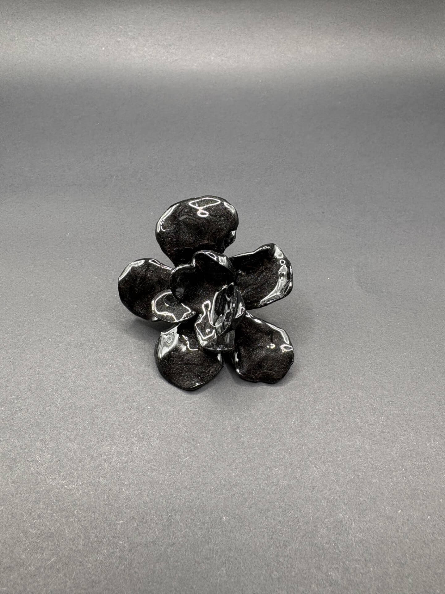 Anillo Magnolia Negro