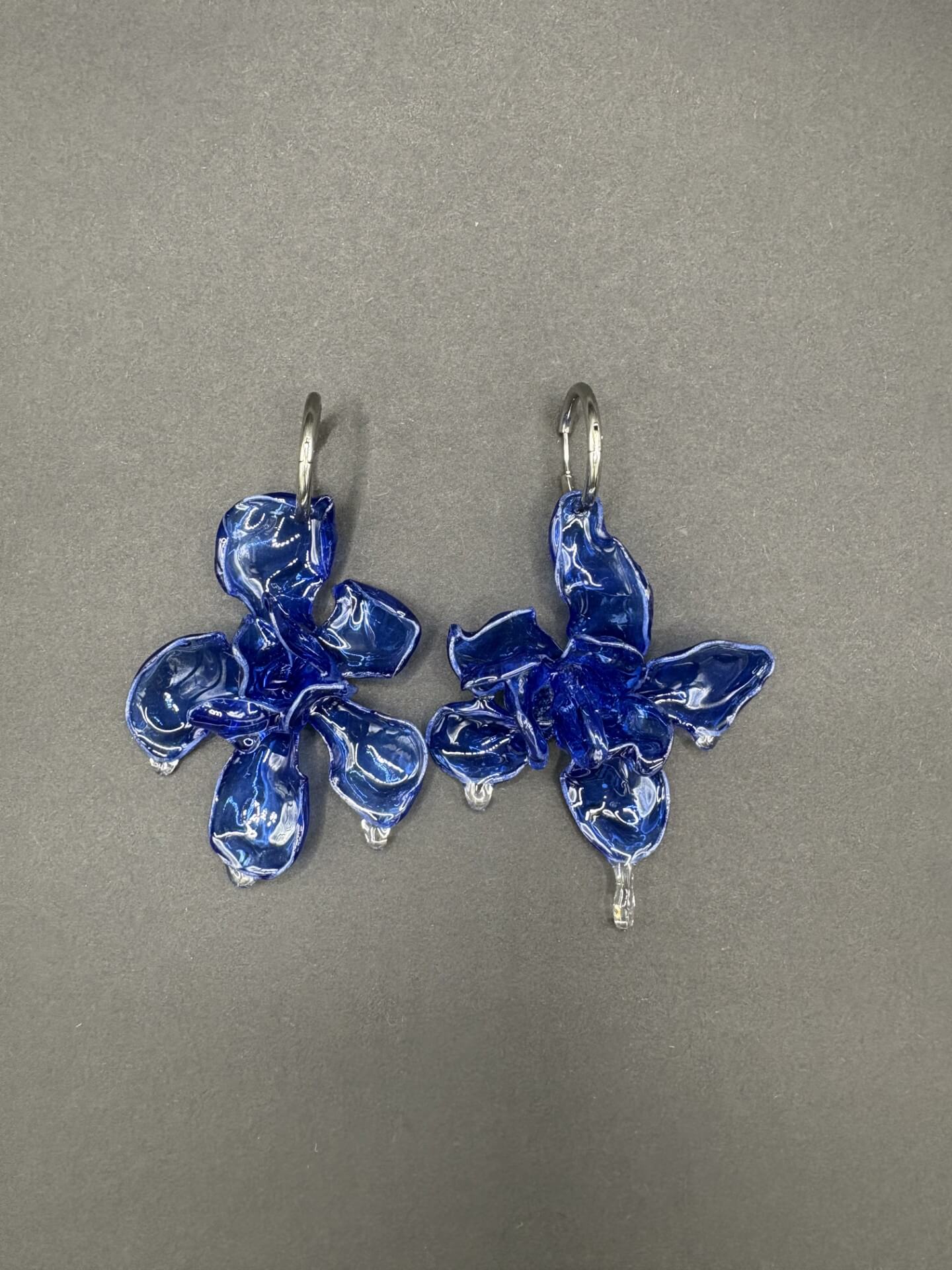Pendientes Magnolia Azul marino