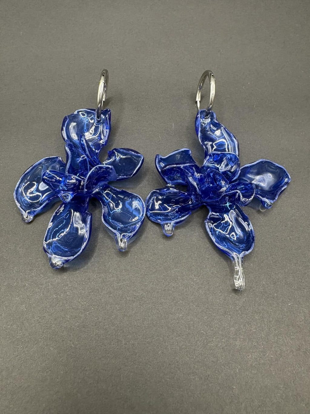 Pendientes Magnolia Azul marino