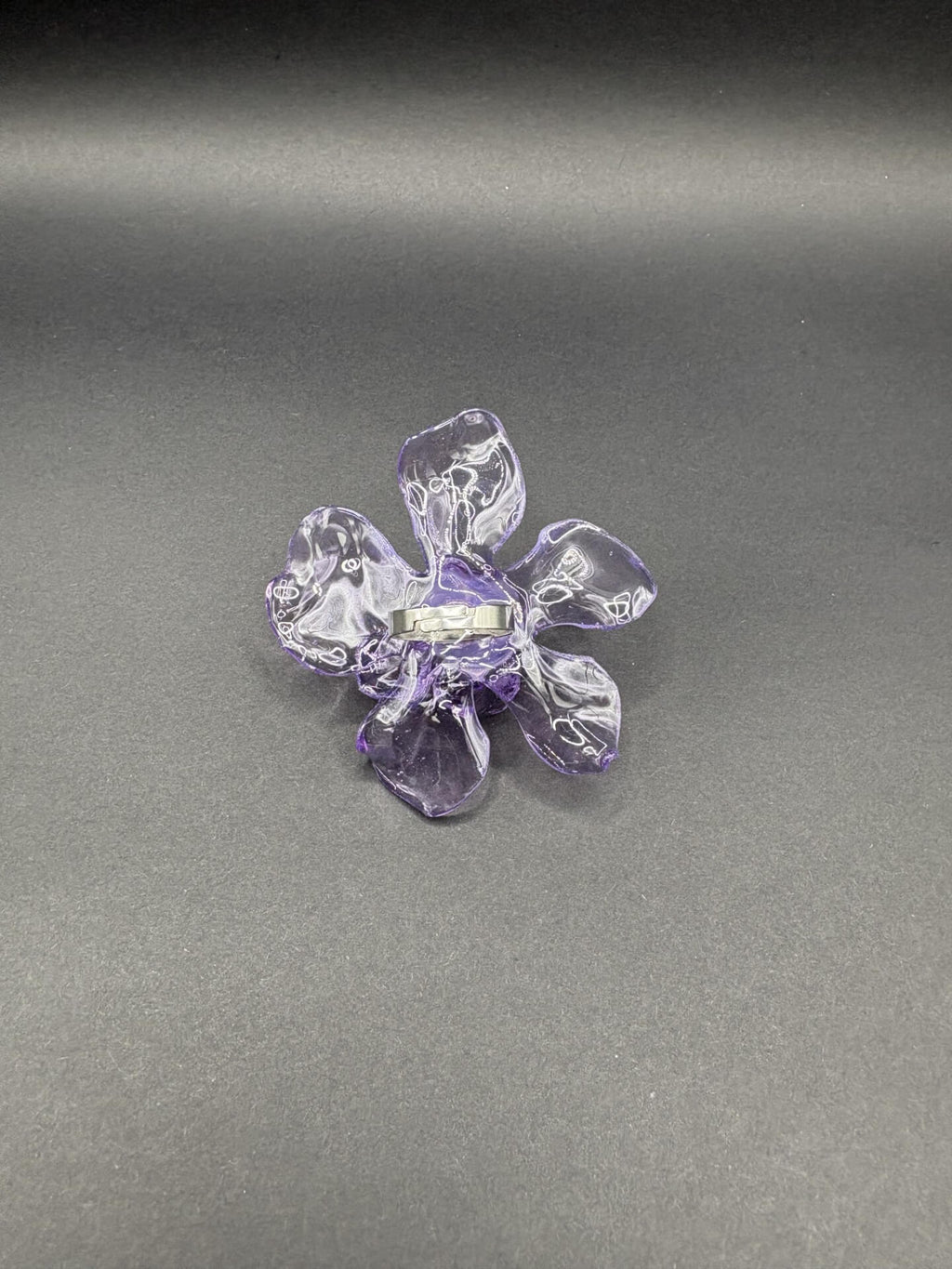 Anillo Magnolia lila
