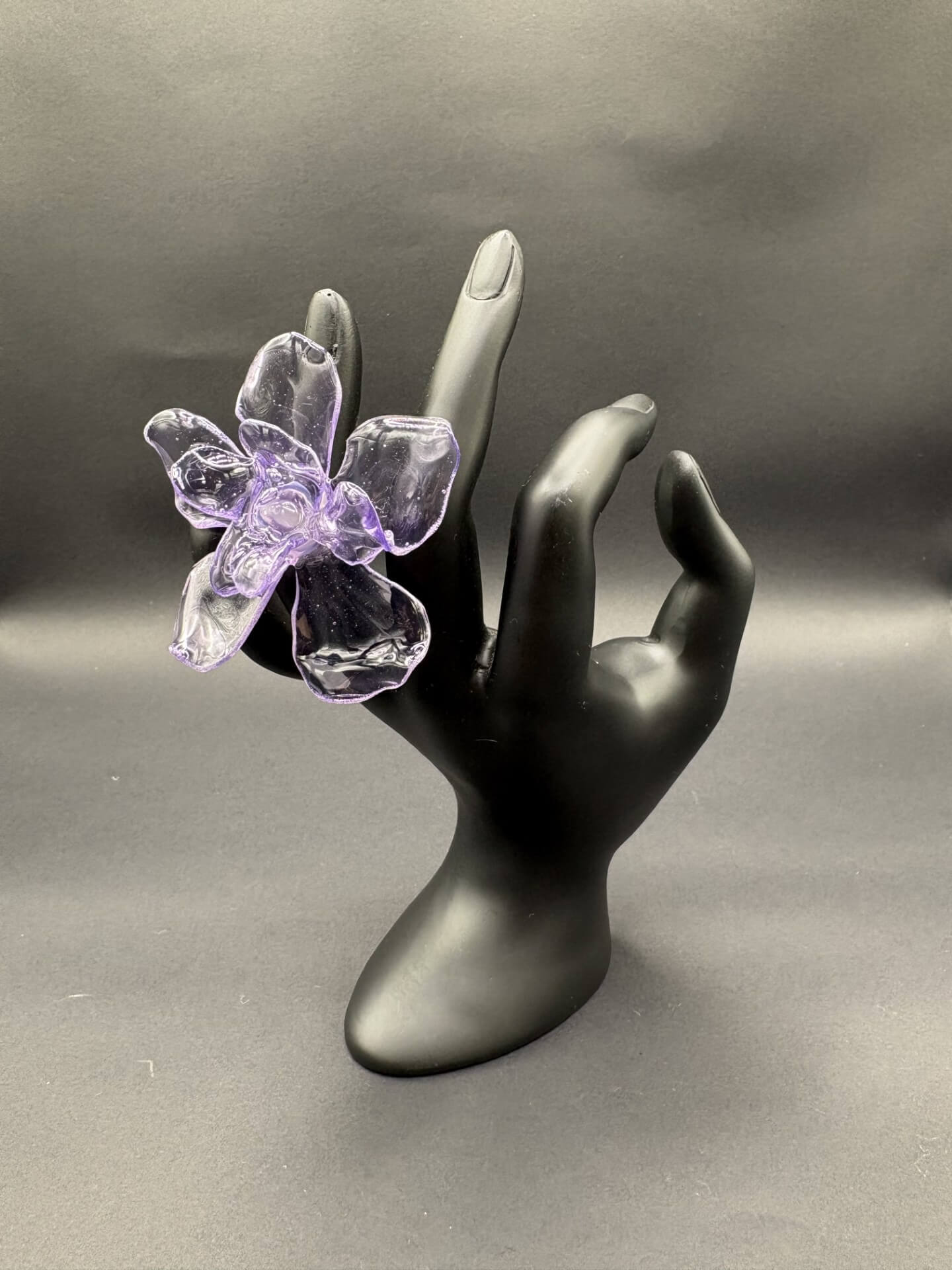 Anillo Magnolia lila